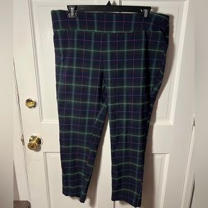 Crown & Ivy size 22 plaid pant